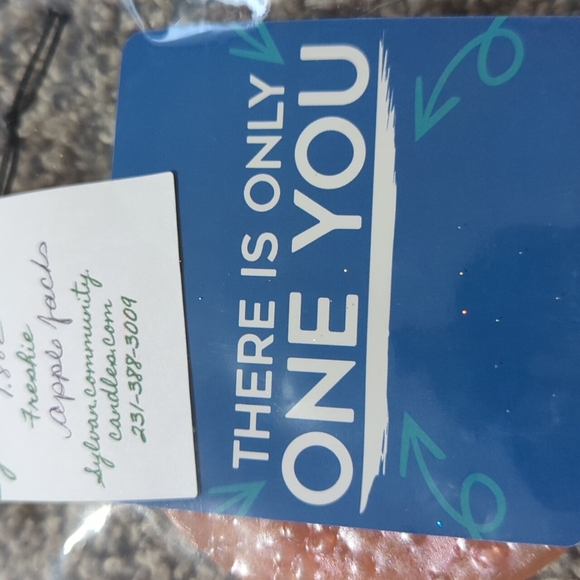 Apples and cinnamon car truck camper locker hamper closet air fresheners - Picture 7 of 10